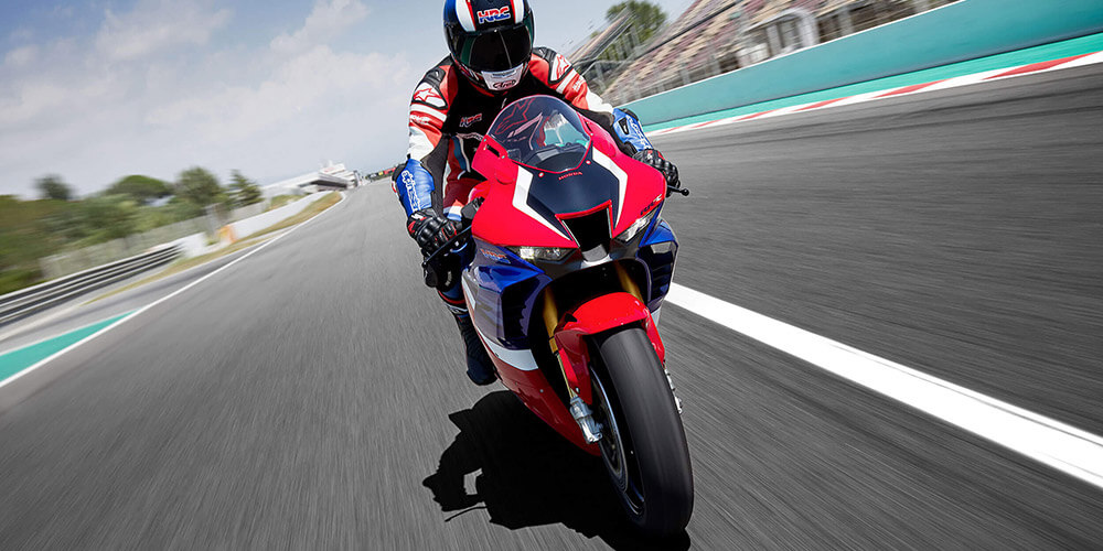 cbr1000rr-r